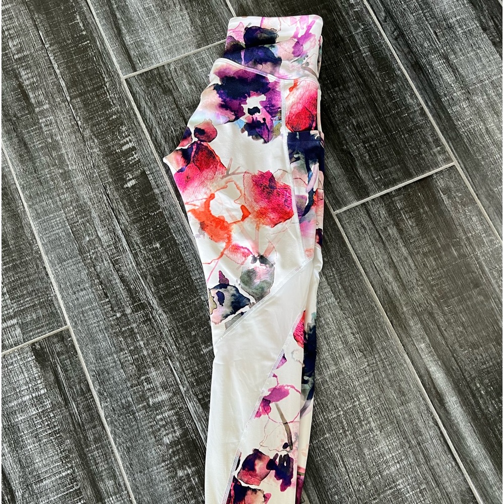 Athleta floral print mesh detail leggings
